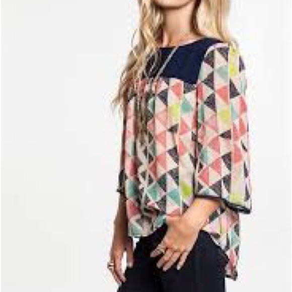Umgee Pink and Green Boxy Blouse with 3/4 Sleeves - Picture 1 of 8